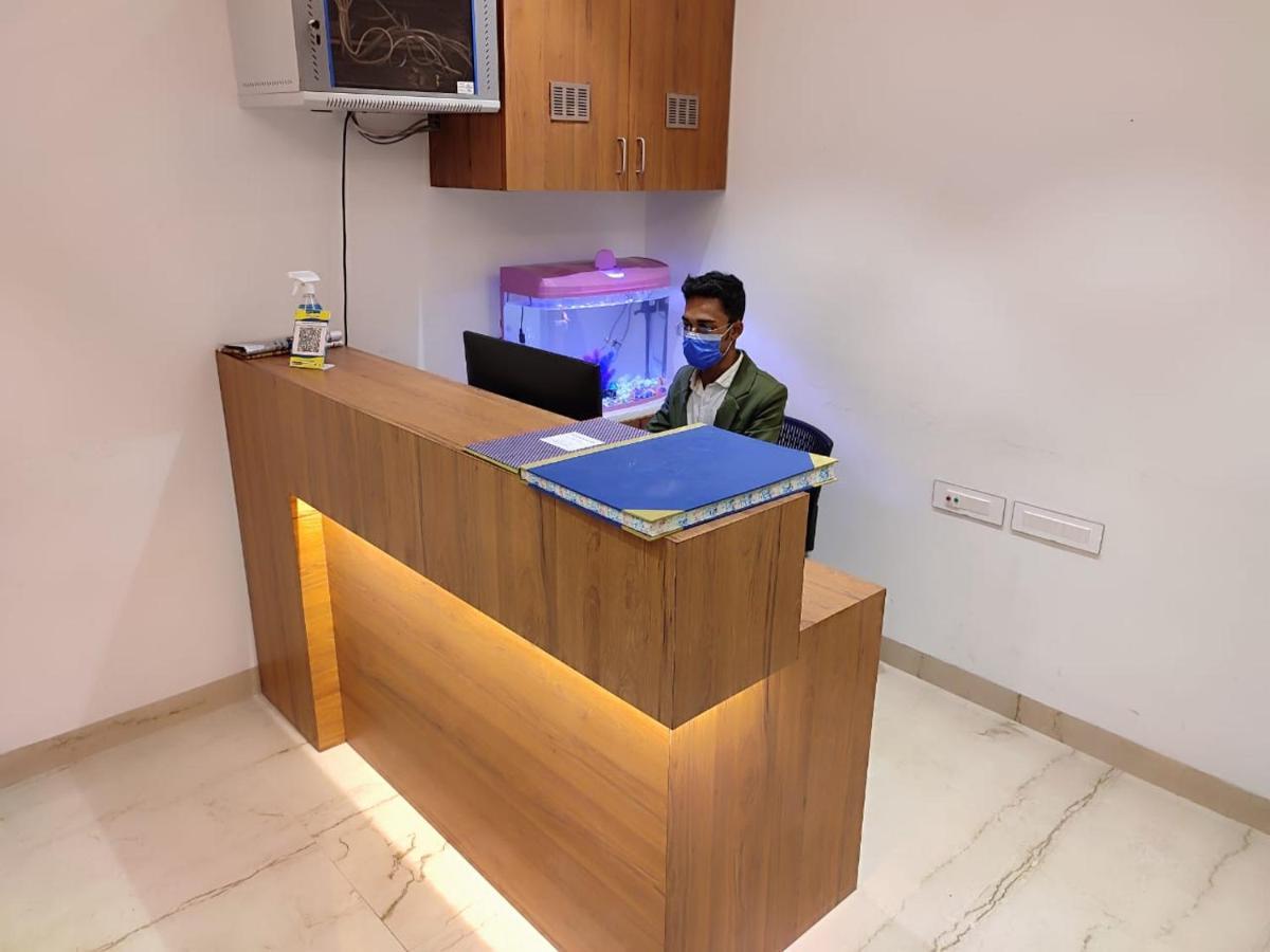 Staymaker Hotel Mohan Palace Baharampur Luaran gambar